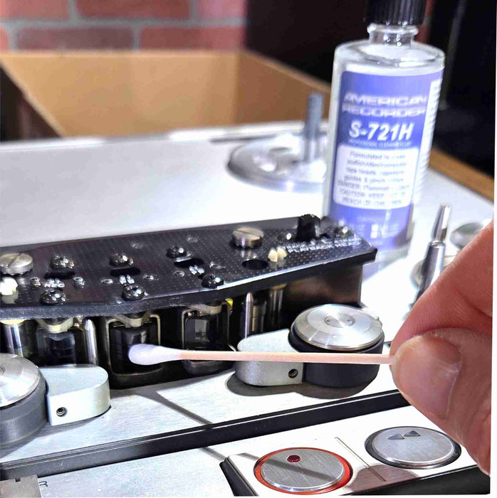 Deluxe AMERICAN RECORDER Tape Recorder Cleaning Kit with CO2 Gas Duster and Hinged Custom Storage Box